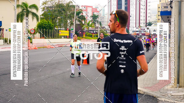 Buy your photos of the eventMeia Maratona de Blumenau on Fotop