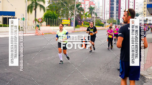 Buy your photos of the eventMeia Maratona de Blumenau on Fotop