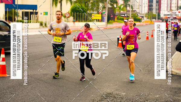 Buy your photos of the eventMeia Maratona de Blumenau on Fotop