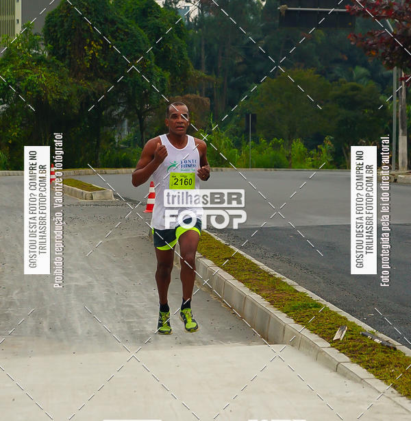 Buy your photos of the eventMeia Maratona de Blumenau on Fotop