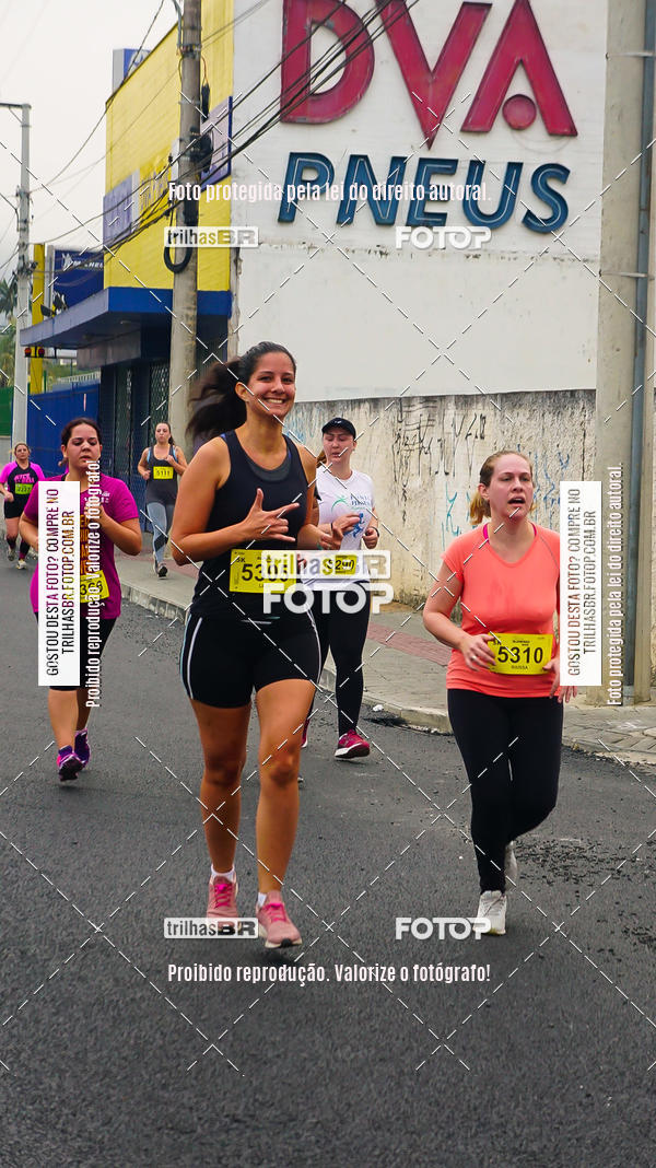 Buy your photos of the eventMeia Maratona de Blumenau on Fotop