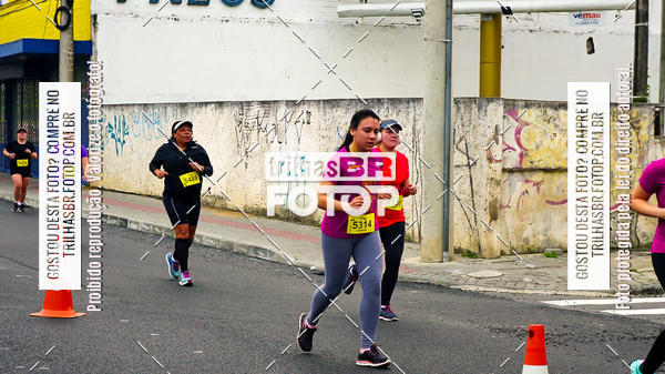 Buy your photos of the eventMeia Maratona de Blumenau on Fotop
