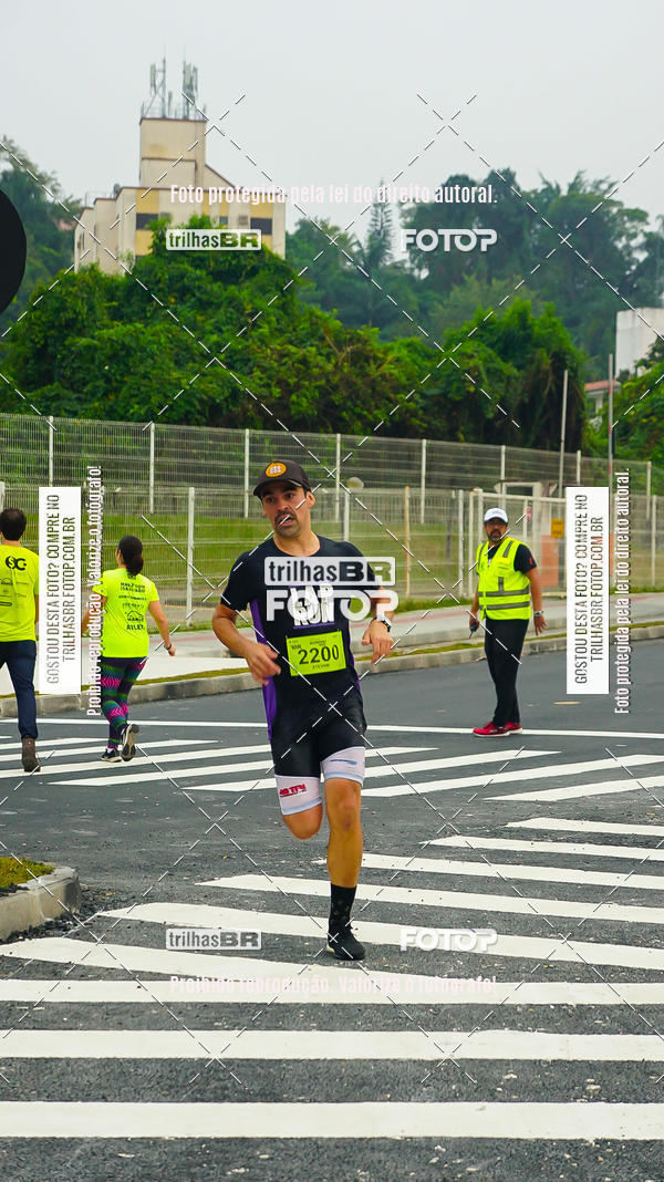 Buy your photos of the eventMeia Maratona de Blumenau on Fotop