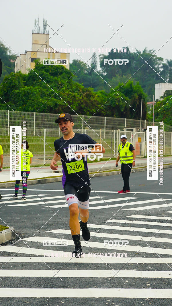 Buy your photos of the eventMeia Maratona de Blumenau on Fotop