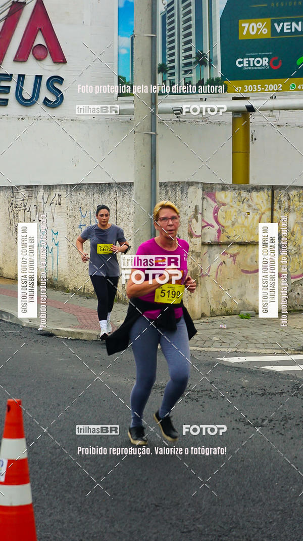 Buy your photos of the eventMeia Maratona de Blumenau on Fotop