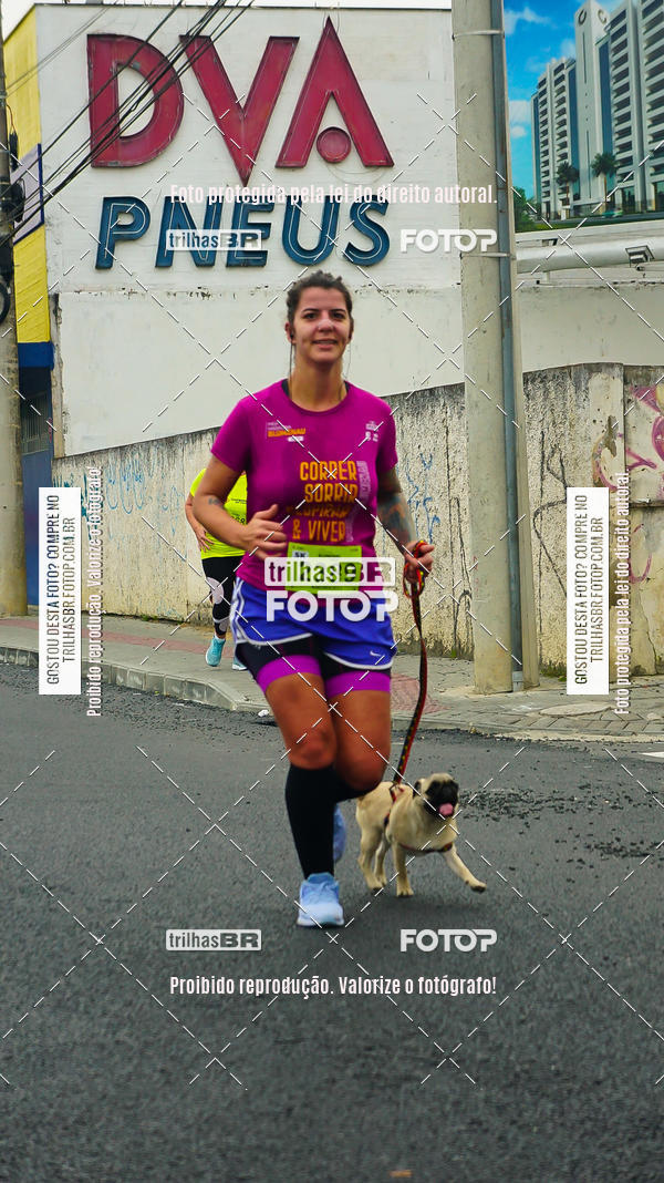 Buy your photos of the eventMeia Maratona de Blumenau on Fotop