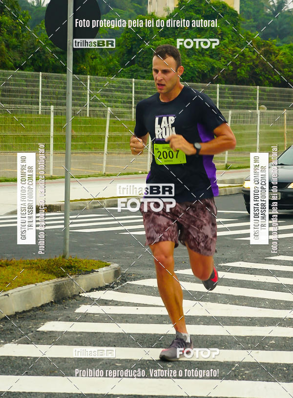 Buy your photos of the eventMeia Maratona de Blumenau on Fotop