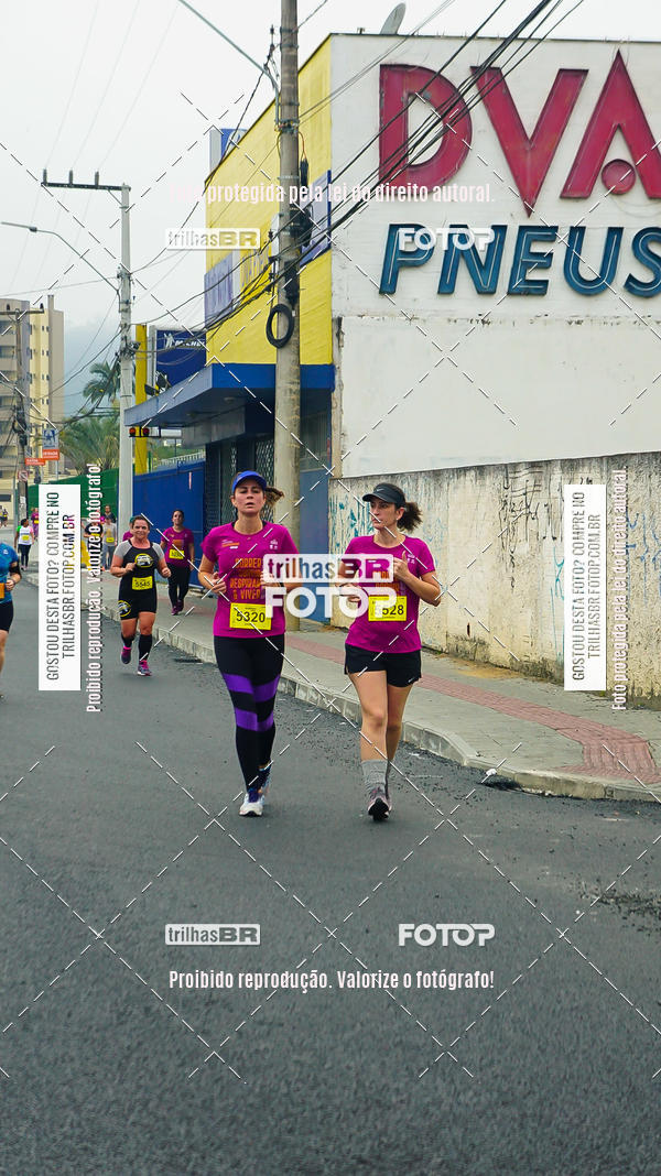 Buy your photos of the eventMeia Maratona de Blumenau on Fotop