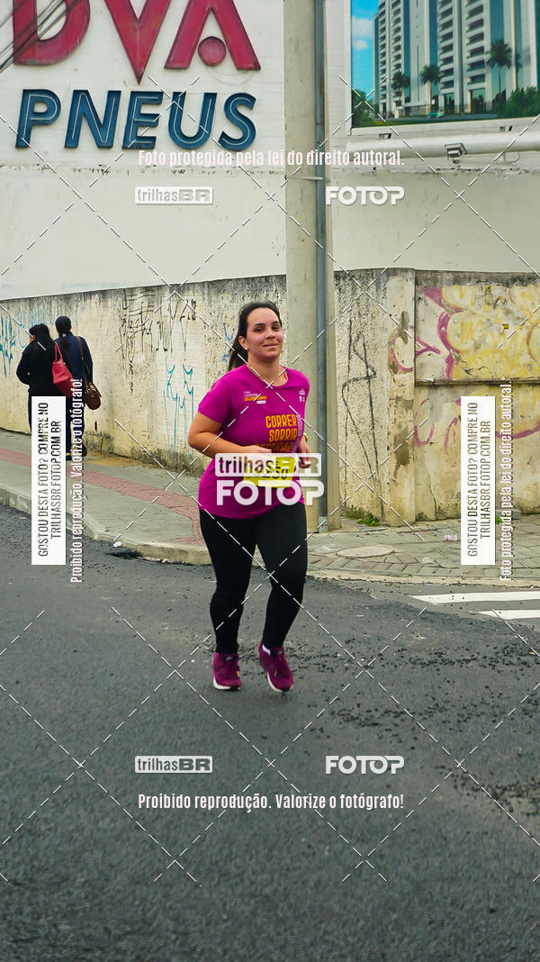 Buy your photos of the eventMeia Maratona de Blumenau on Fotop
