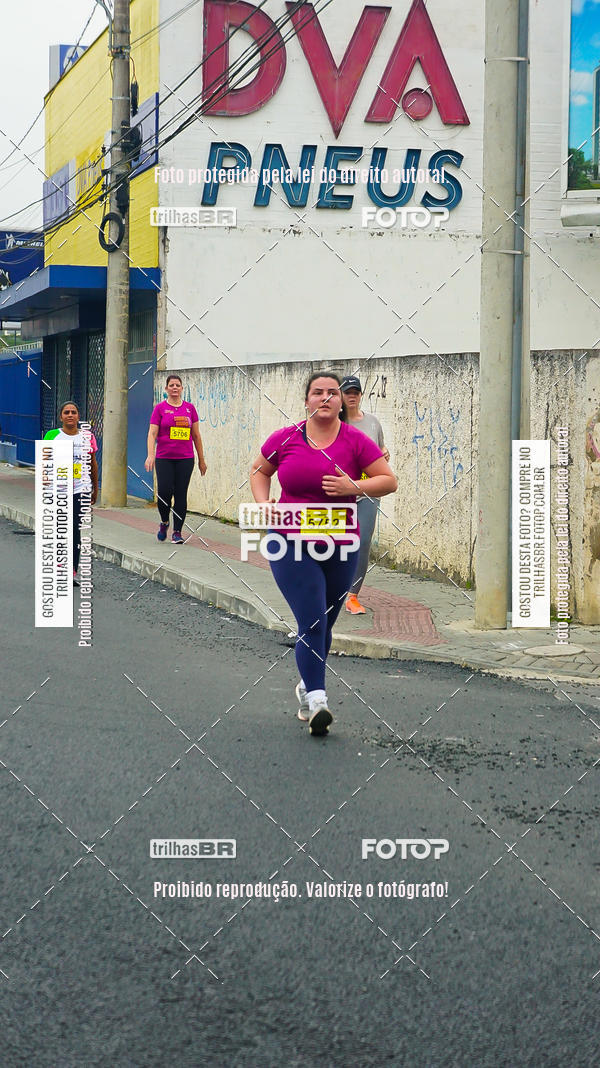 Buy your photos of the eventMeia Maratona de Blumenau on Fotop