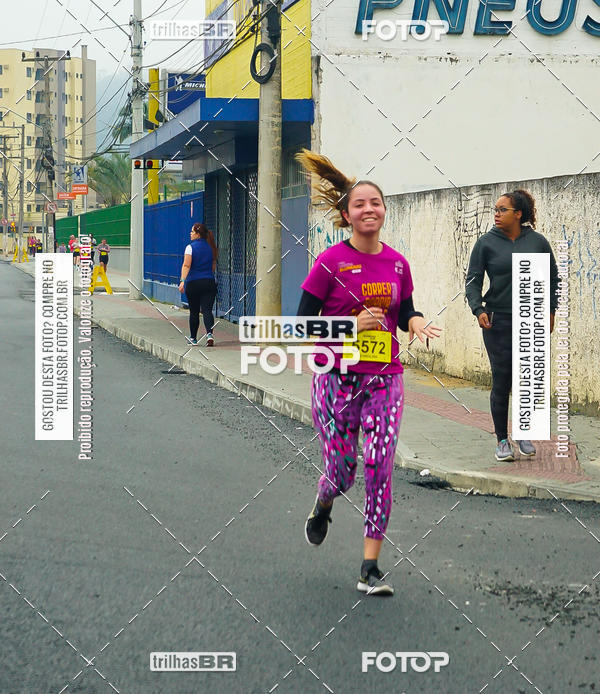 Buy your photos of the eventMeia Maratona de Blumenau on Fotop