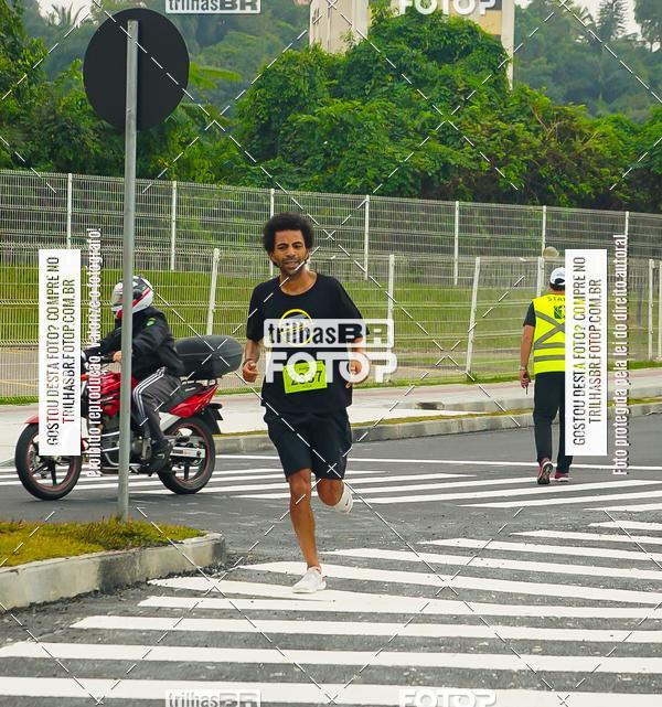 Buy your photos of the eventMeia Maratona de Blumenau on Fotop