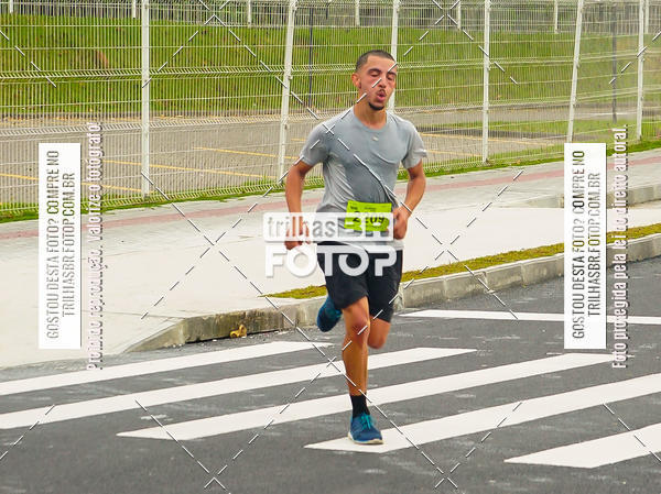 Buy your photos of the eventMeia Maratona de Blumenau on Fotop