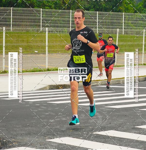 Buy your photos of the eventMeia Maratona de Blumenau on Fotop