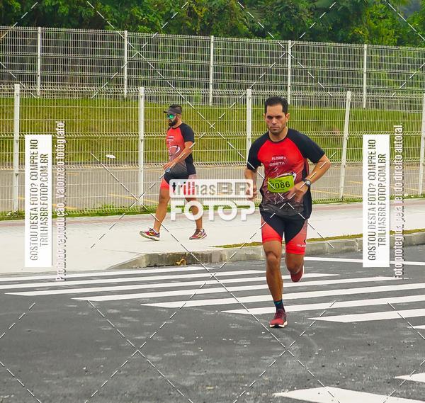 Buy your photos of the eventMeia Maratona de Blumenau on Fotop