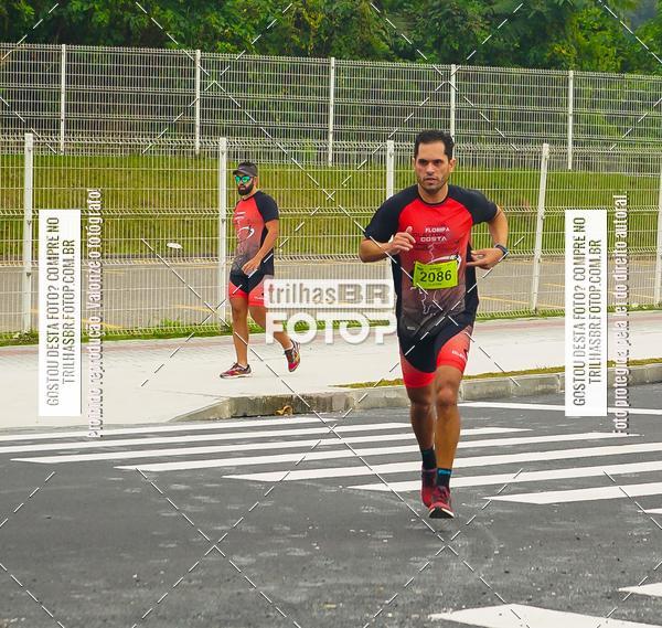 Buy your photos of the eventMeia Maratona de Blumenau on Fotop
