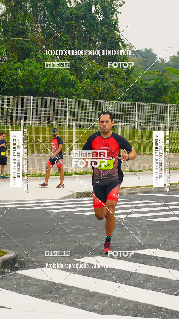 Buy your photos of the eventMeia Maratona de Blumenau on Fotop