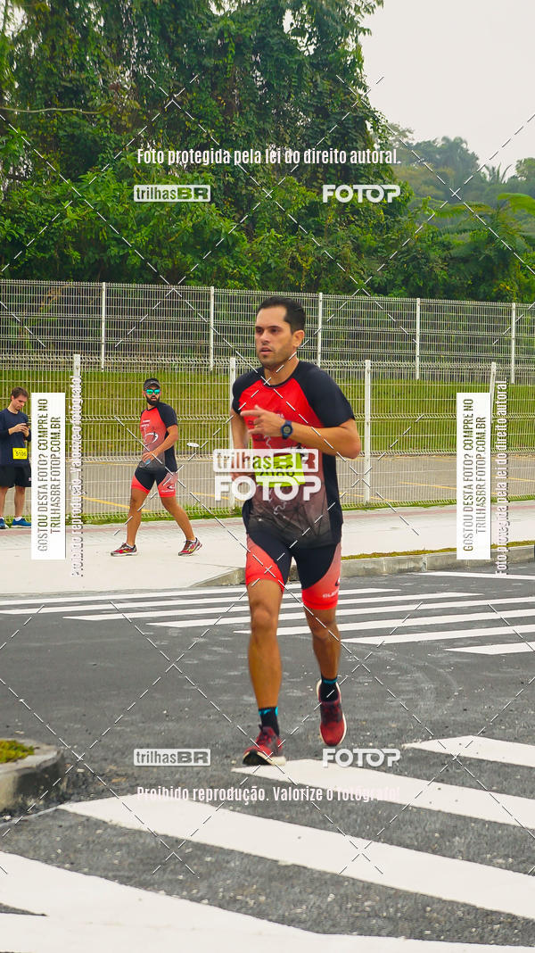 Buy your photos of the eventMeia Maratona de Blumenau on Fotop