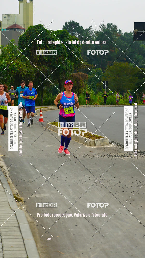 Buy your photos of the eventMeia Maratona de Blumenau on Fotop