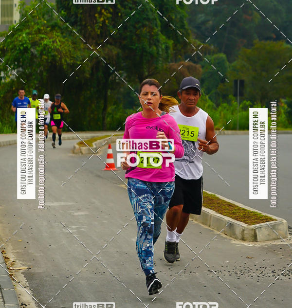 Buy your photos of the eventMeia Maratona de Blumenau on Fotop