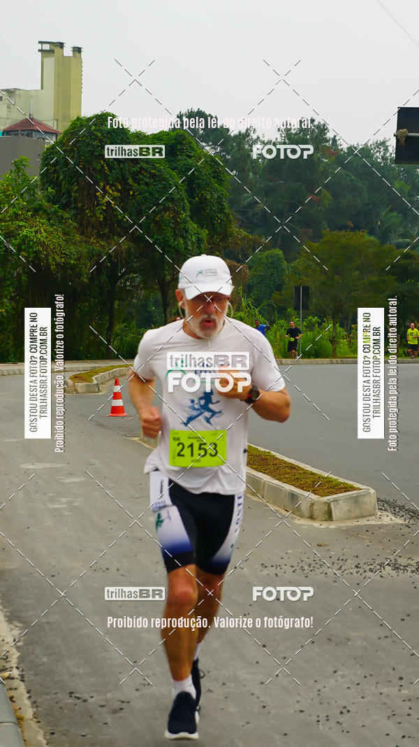 Buy your photos of the eventMeia Maratona de Blumenau on Fotop