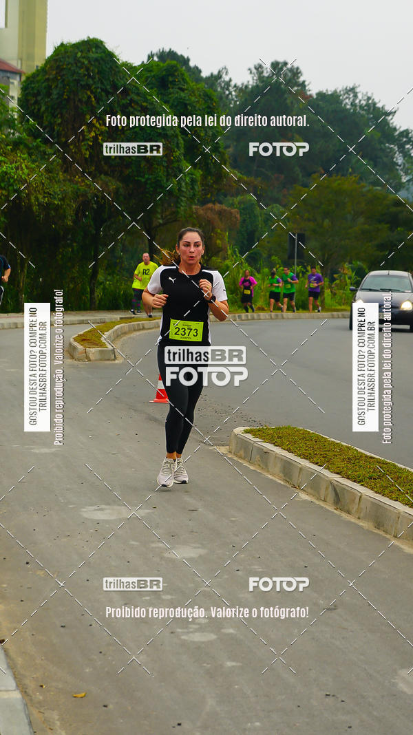 Buy your photos of the eventMeia Maratona de Blumenau on Fotop