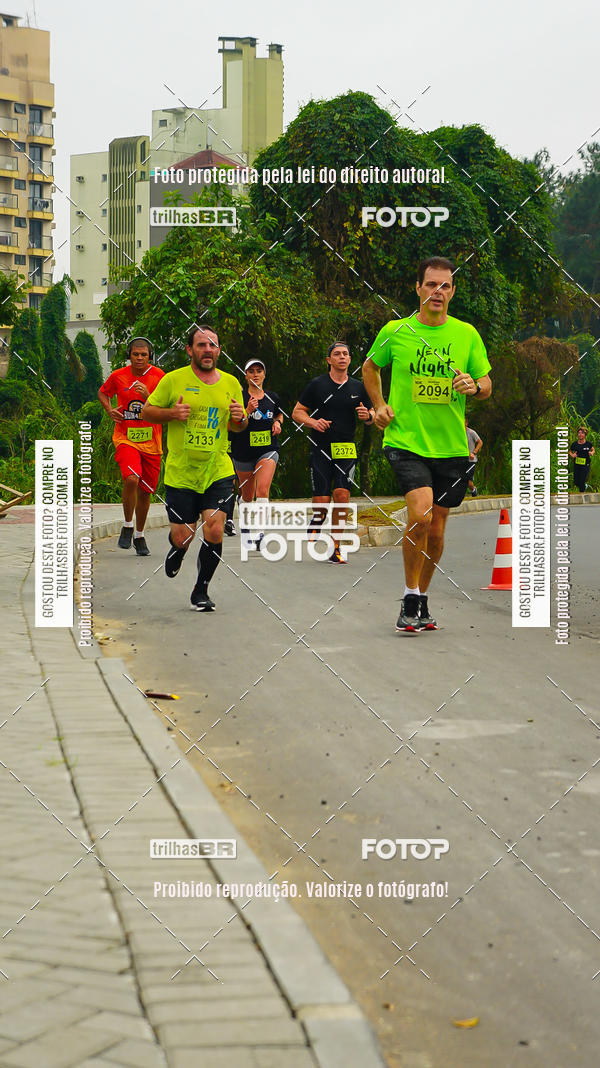 Buy your photos of the eventMeia Maratona de Blumenau on Fotop