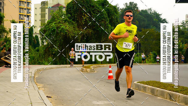 Buy your photos of the eventMeia Maratona de Blumenau on Fotop