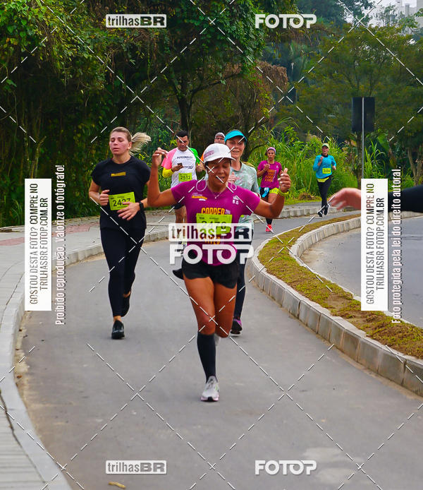 Buy your photos of the eventMeia Maratona de Blumenau on Fotop