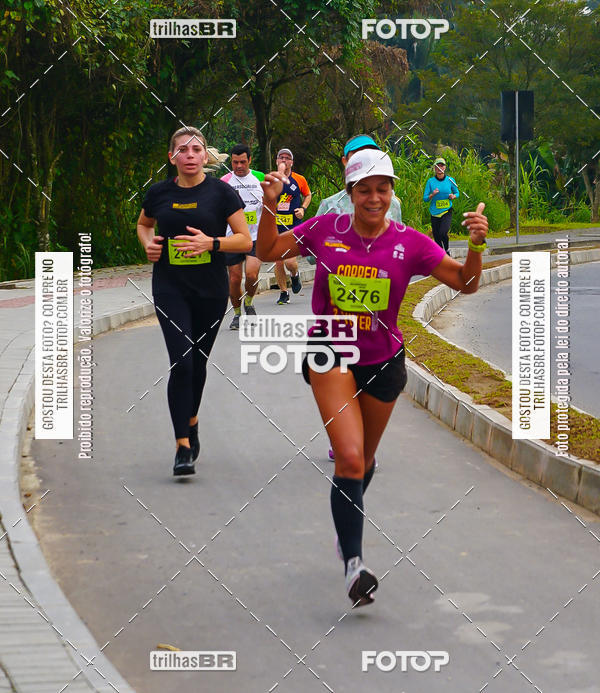 Buy your photos of the eventMeia Maratona de Blumenau on Fotop