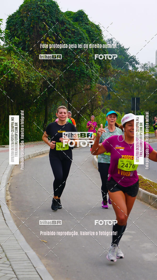 Buy your photos of the eventMeia Maratona de Blumenau on Fotop