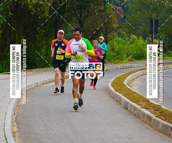 Buy your photos of the eventMeia Maratona de Blumenau on Fotop
