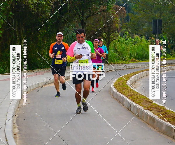 Buy your photos of the eventMeia Maratona de Blumenau on Fotop