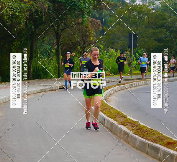 Buy your photos of the eventMeia Maratona de Blumenau on Fotop