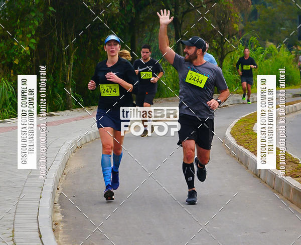 Buy your photos of the eventMeia Maratona de Blumenau on Fotop