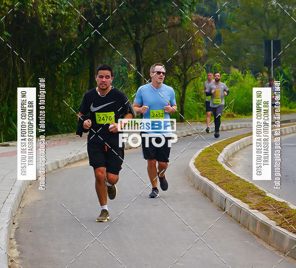 Buy your photos of the eventMeia Maratona de Blumenau on Fotop