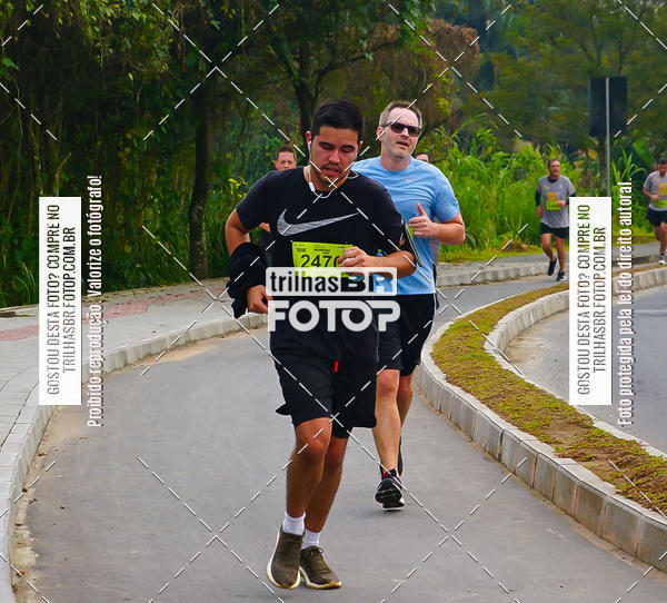 Buy your photos of the eventMeia Maratona de Blumenau on Fotop
