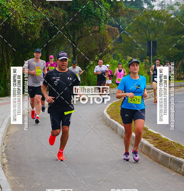 Buy your photos of the eventMeia Maratona de Blumenau on Fotop