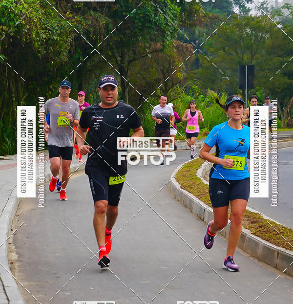 Buy your photos of the eventMeia Maratona de Blumenau on Fotop
