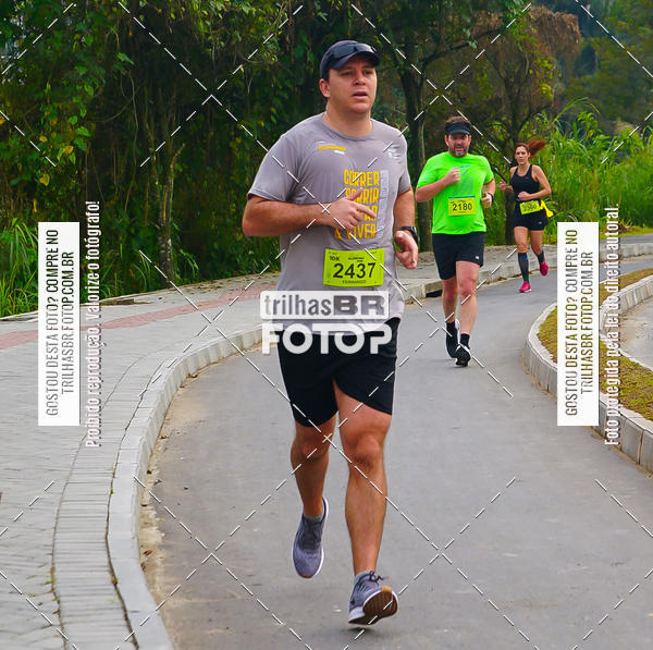 Buy your photos of the eventMeia Maratona de Blumenau on Fotop