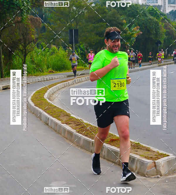 Buy your photos of the eventMeia Maratona de Blumenau on Fotop