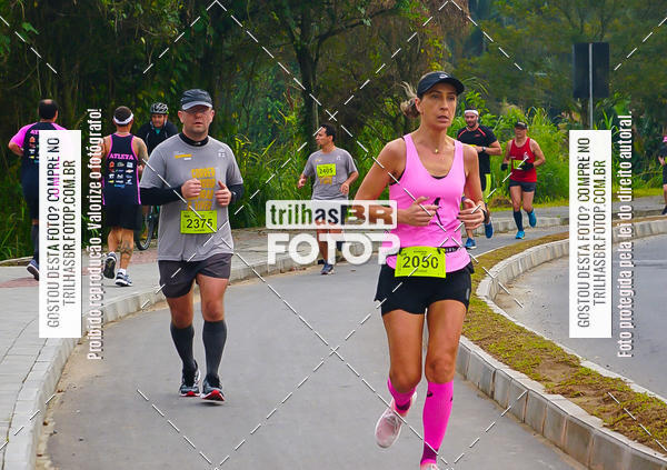 Buy your photos of the eventMeia Maratona de Blumenau on Fotop