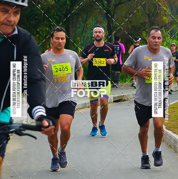 Buy your photos of the eventMeia Maratona de Blumenau on Fotop
