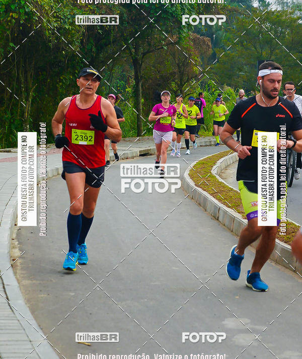 Buy your photos of the eventMeia Maratona de Blumenau on Fotop