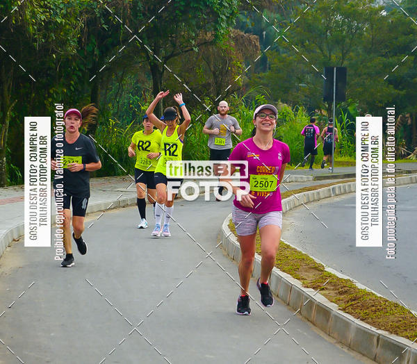 Buy your photos of the eventMeia Maratona de Blumenau on Fotop