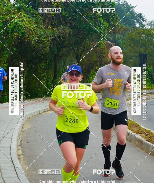 Buy your photos of the eventMeia Maratona de Blumenau on Fotop