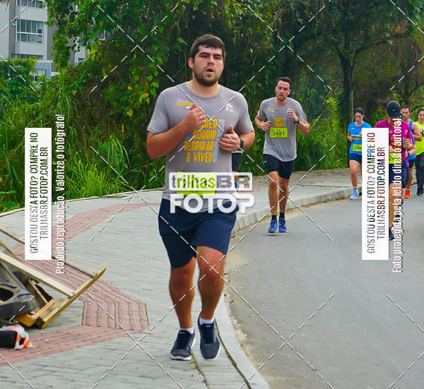 Buy your photos of the eventMeia Maratona de Blumenau on Fotop