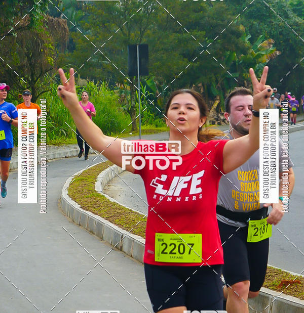 Buy your photos of the eventMeia Maratona de Blumenau on Fotop