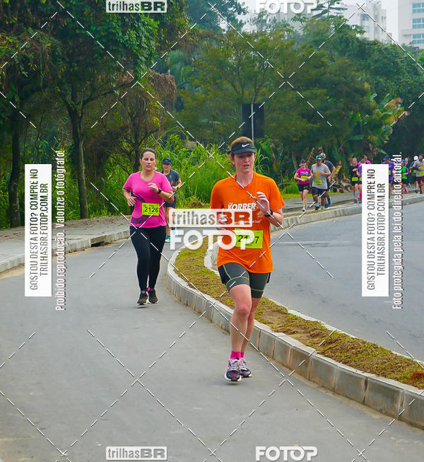 Buy your photos of the eventMeia Maratona de Blumenau on Fotop