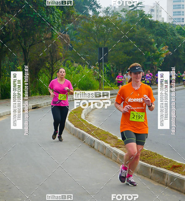 Buy your photos of the eventMeia Maratona de Blumenau on Fotop
